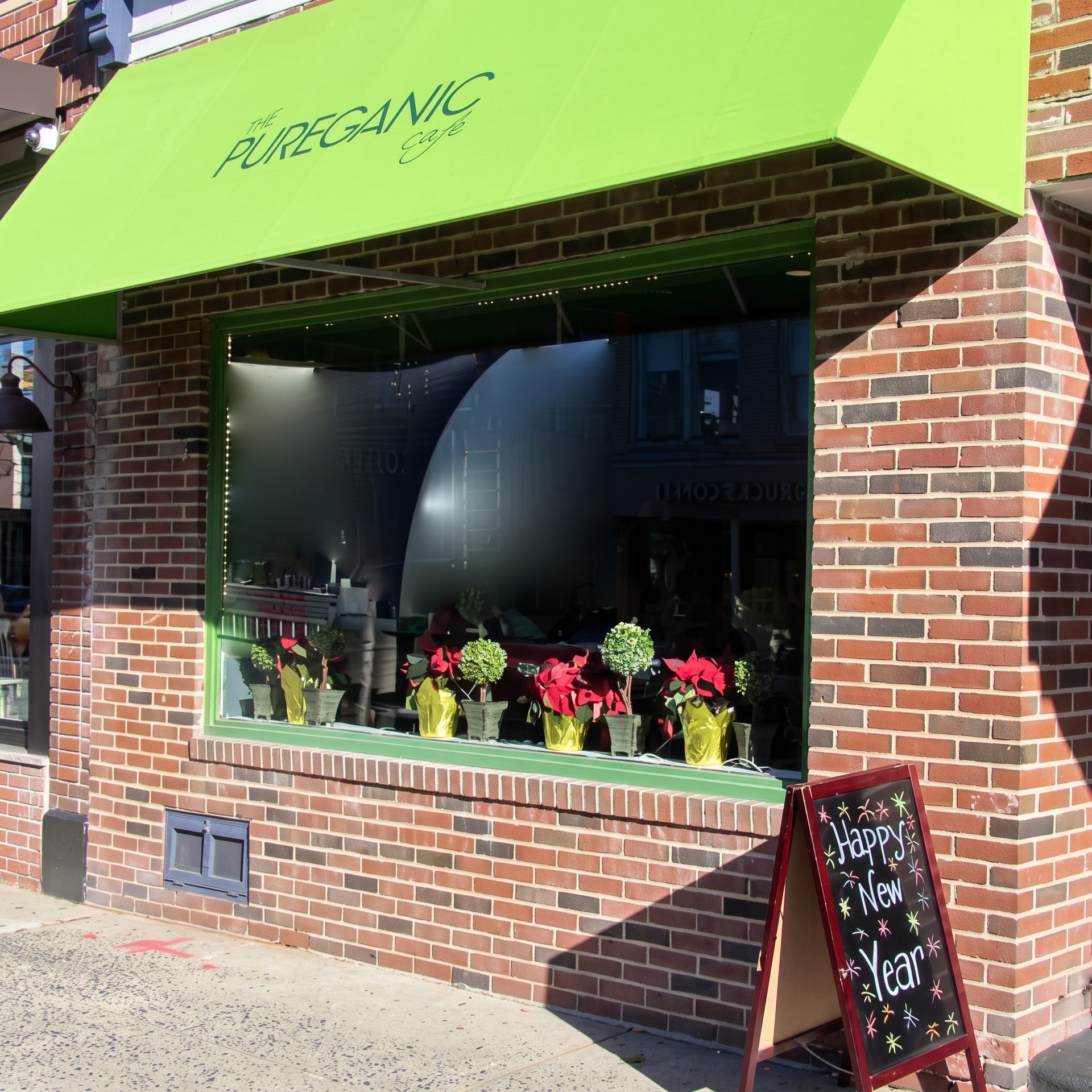 Pureganic Cafe: 100% Certified Kosher Dining in Harrison, NY