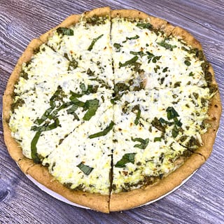 2 Pesto Pizza (c)